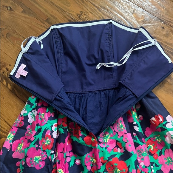 Lilly Pulitzer Bright Navy Cherry Mine Lottie Strapless Mini Dress in 6 - Picture 5 of 15